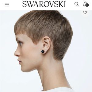 Swarovski Chroma Stud